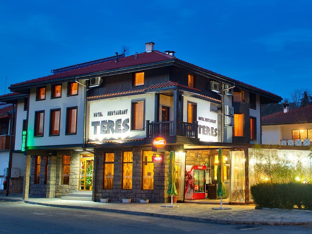 Hotel Teres Kazanlŭk Dış mekan fotoğraf